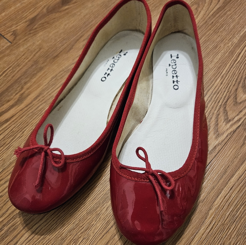 Repetto Women's Red Ballet Flats 38